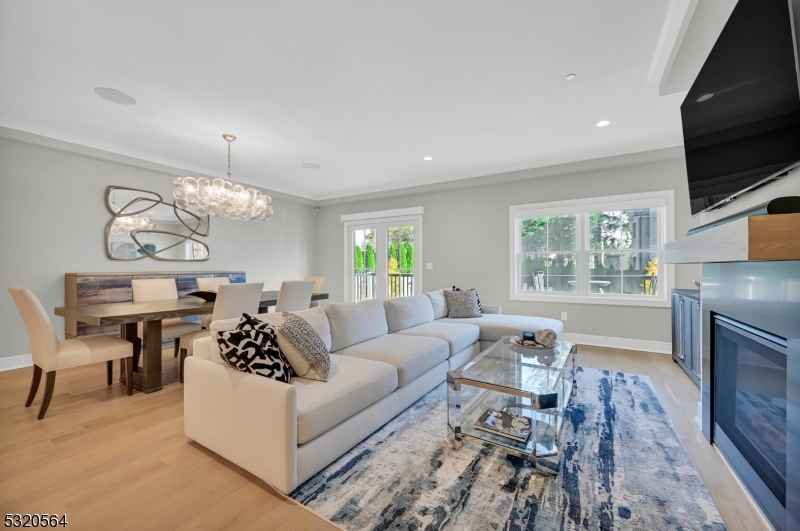 Downtown Summit - Residential