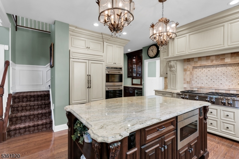 Independence Hill - Residential