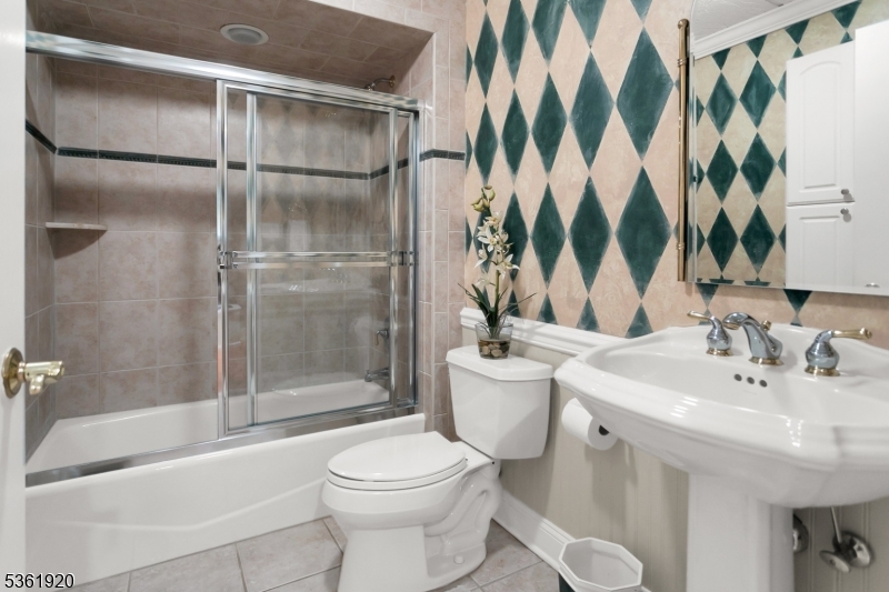 Independence Hill - Residential