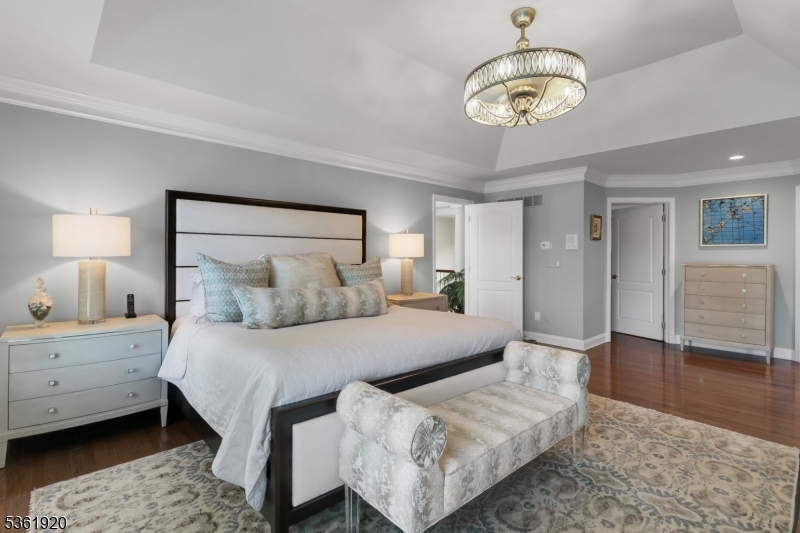 Independence Hill - Residential