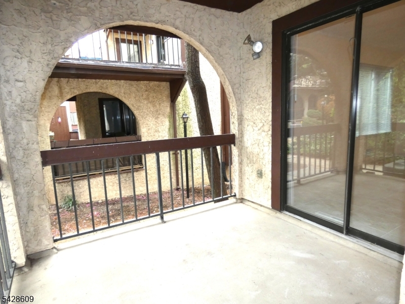 Near Waterfront - Residential Income