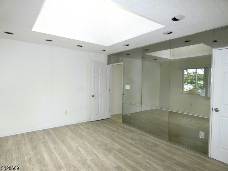 Near Waterfront - Residential Income