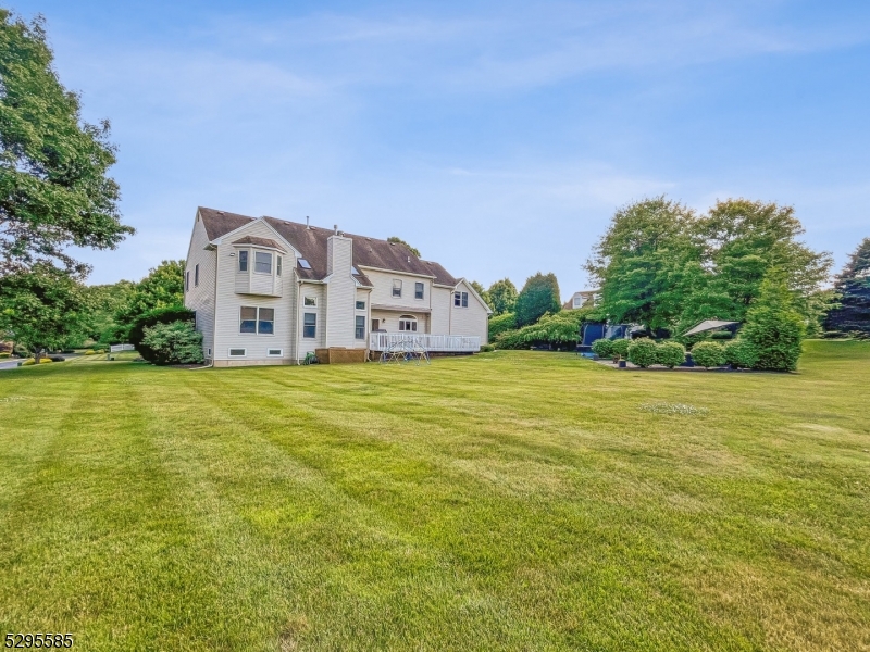 Ironia, Heritage VIII - Residential