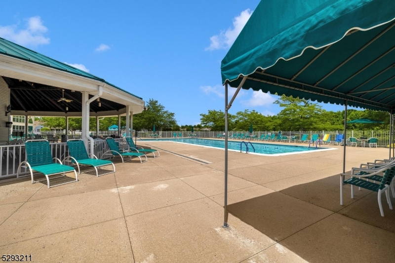 The Ponds - Residential