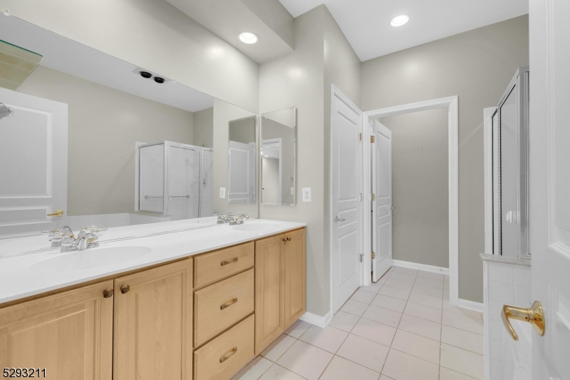 The Ponds - Residential