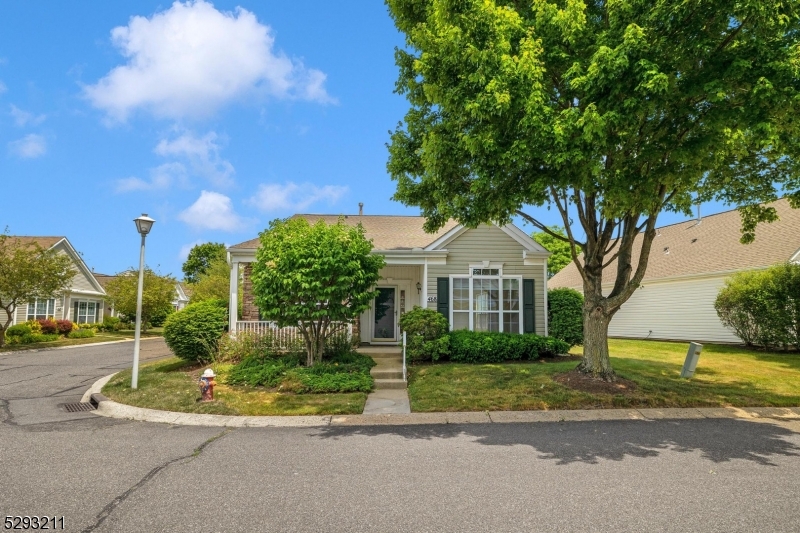 The Ponds - Residential