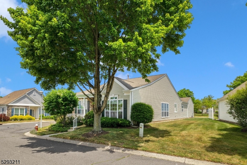 The Ponds - Residential