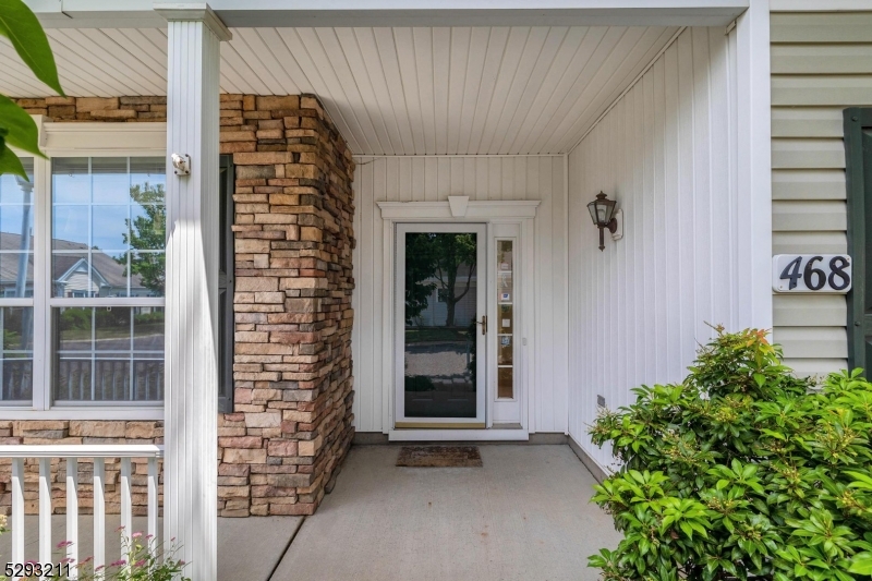 The Ponds - Residential