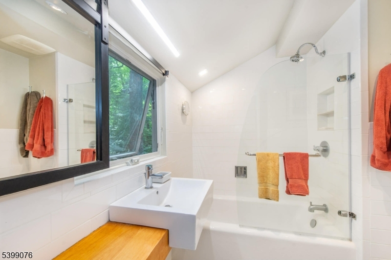 Lake Iosco - Residential Lease