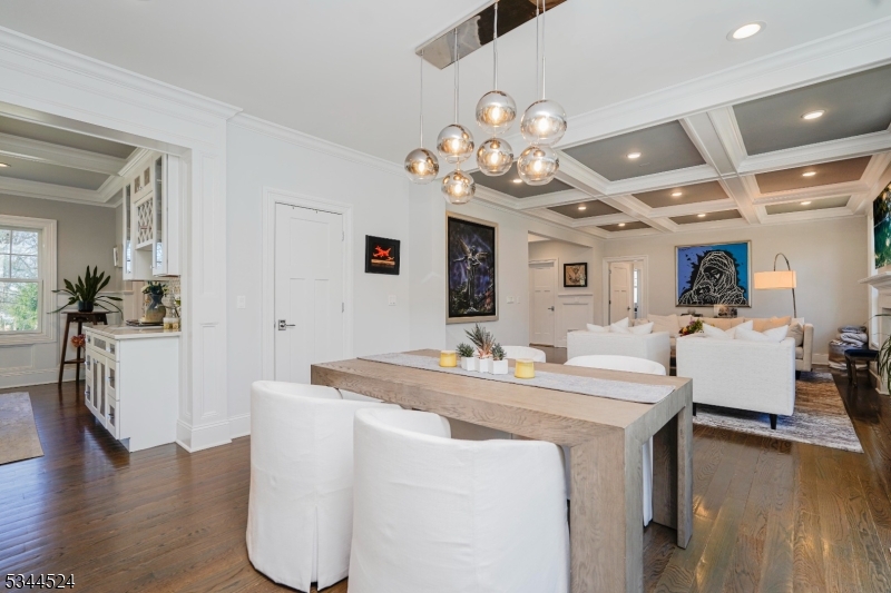 Rolling Hills - Residential