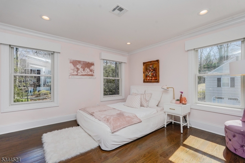 Rolling Hills - Residential