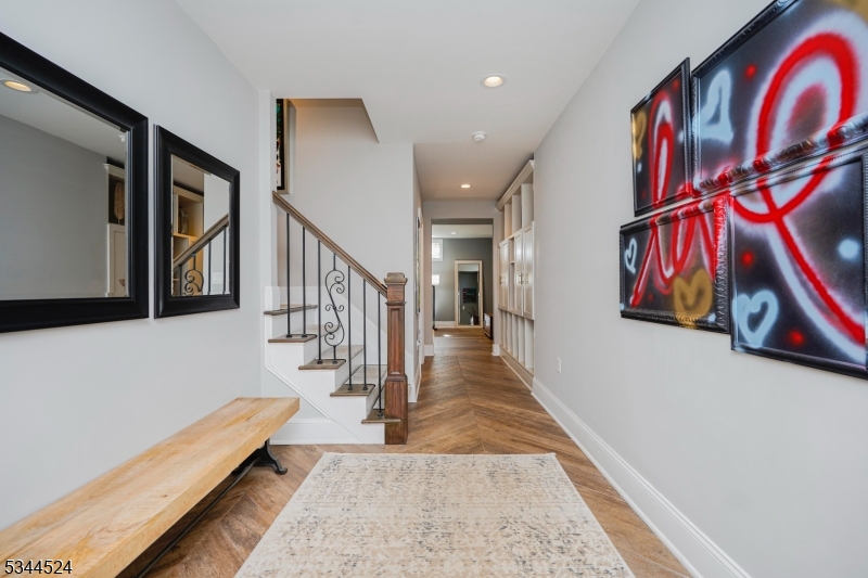 Rolling Hills - Residential