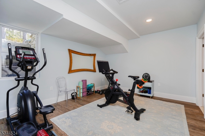 Rolling Hills - Residential