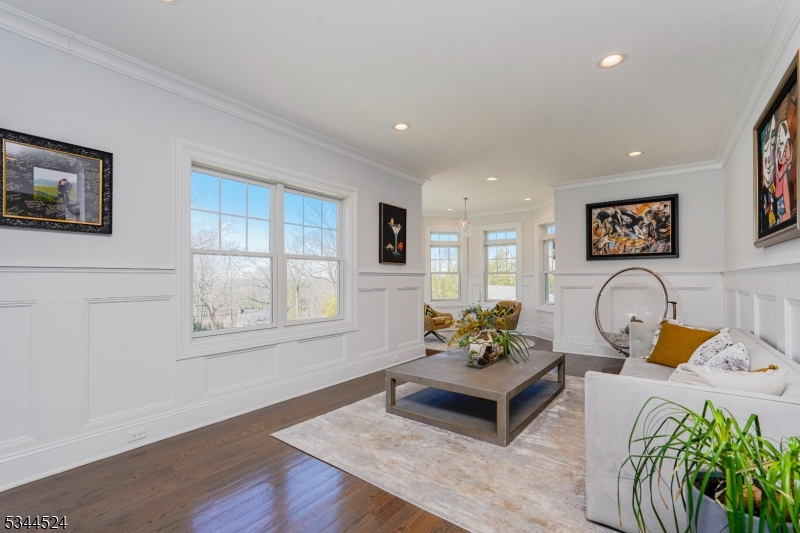 Rolling Hills - Residential