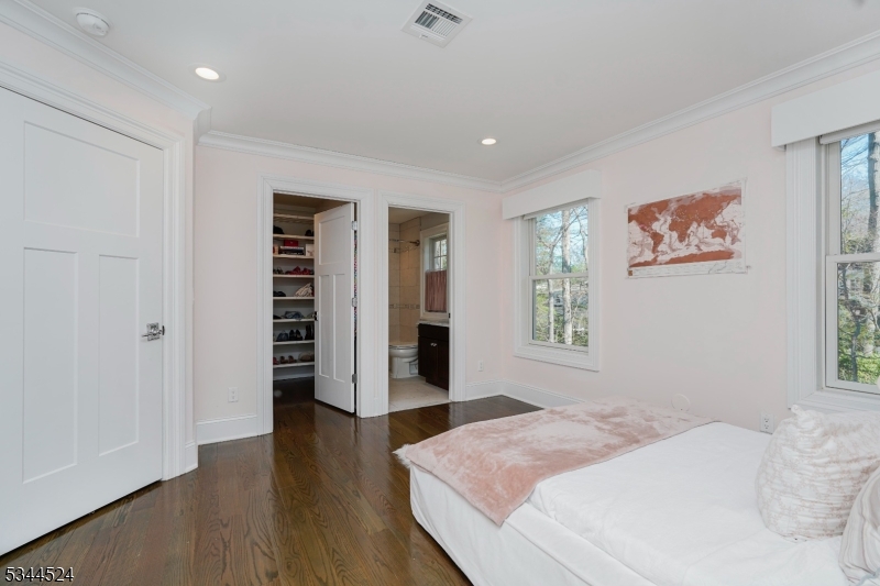 Rolling Hills - Residential