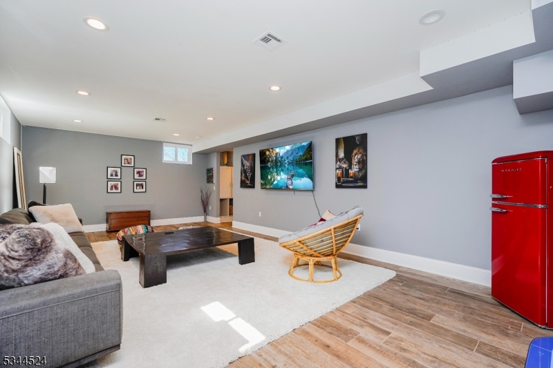 Rolling Hills - Residential