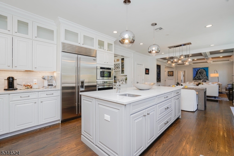 Rolling Hills - Residential