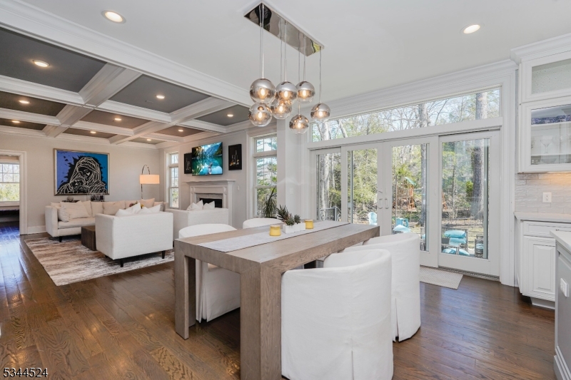 Rolling Hills - Residential