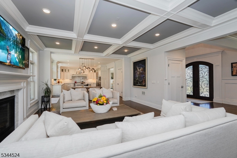 Rolling Hills - Residential