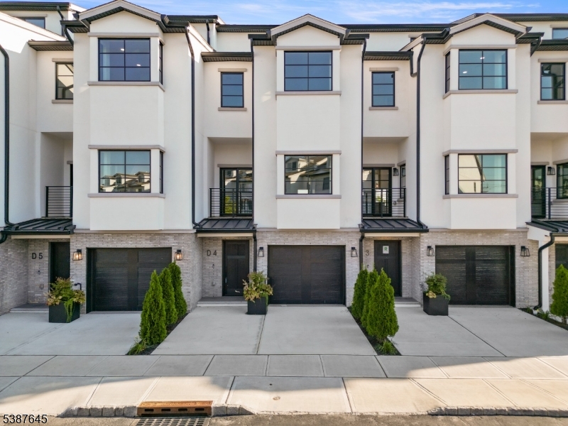 HARBOR FRONT - Residential