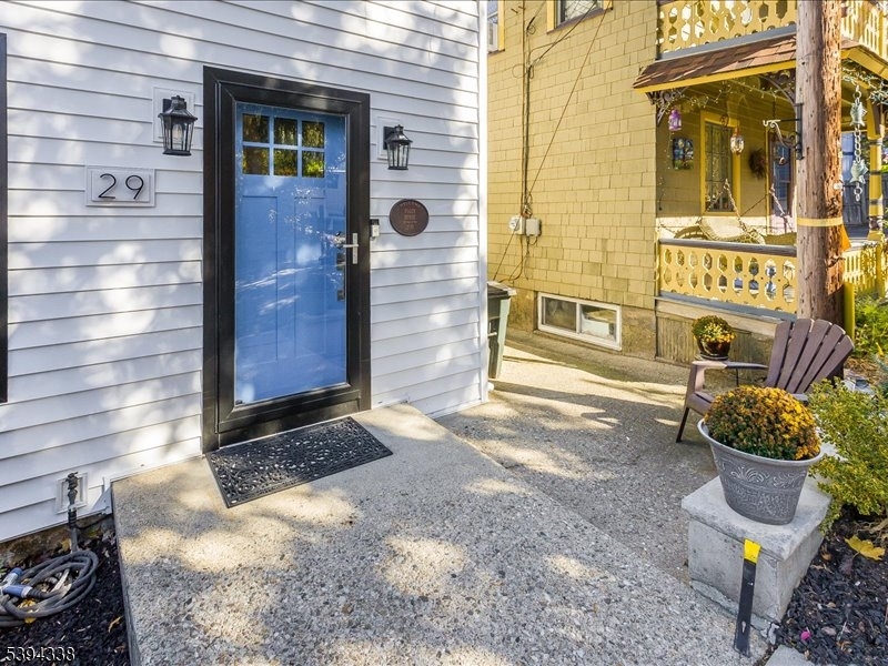 Mt. Tabor - Residential