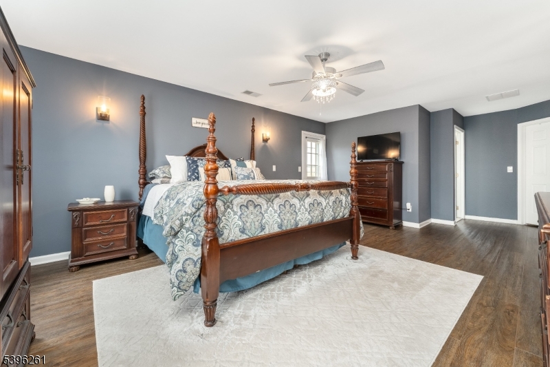 Creekview Meadows - Residential