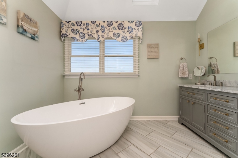 Creekview Meadows - Residential