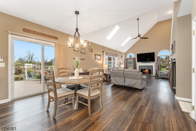 Creekview Meadows - Residential