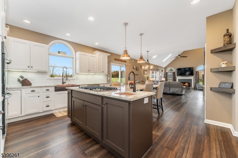 Creekview Meadows - Residential