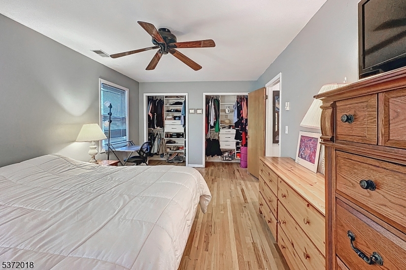 White Meadow Lake - Residential