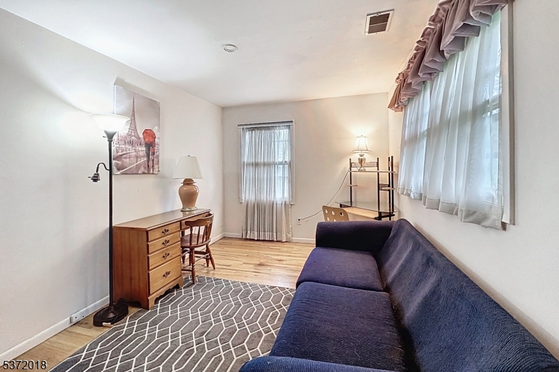 White Meadow Lake - Residential