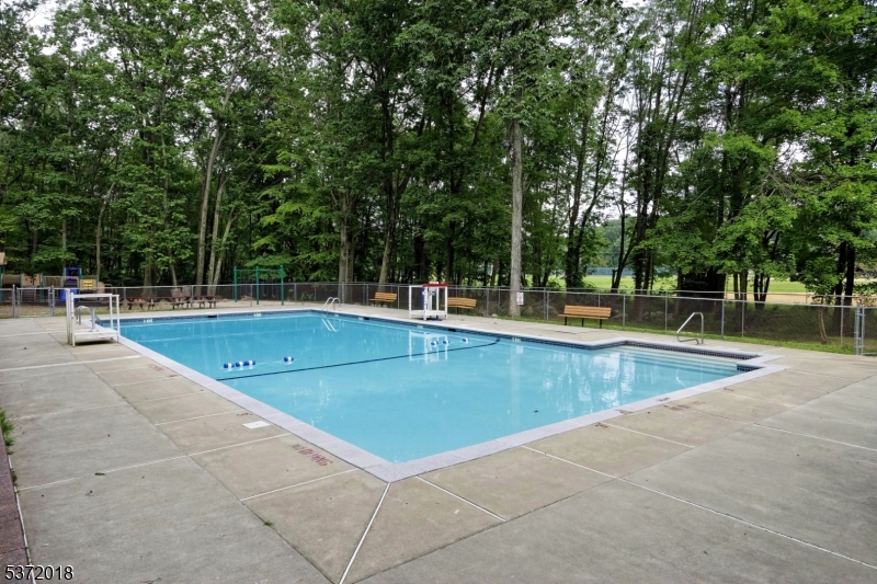 White Meadow Lake - Residential