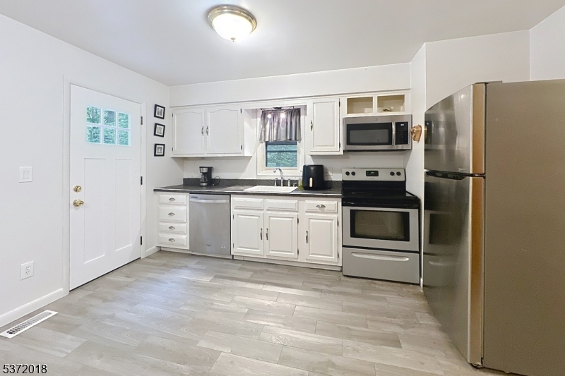 White Meadow Lake - Residential