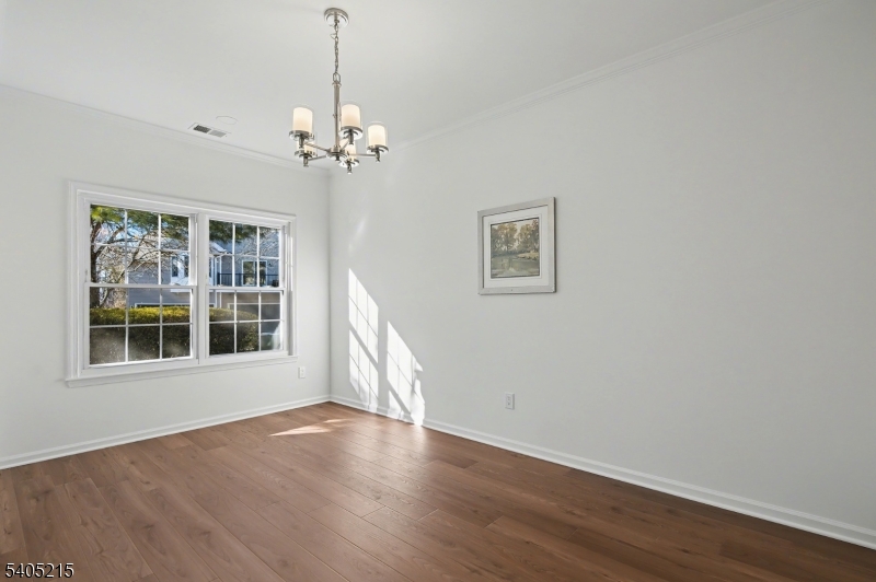 FOUR OAKS/ THE HILLS - Residential