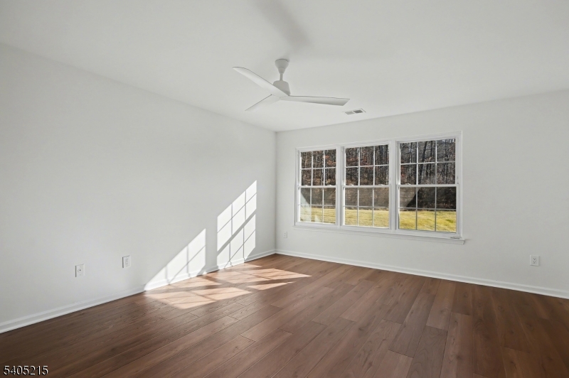 FOUR OAKS/ THE HILLS - Residential