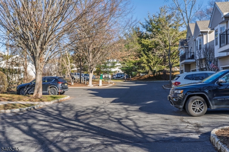 FOUR OAKS/ THE HILLS - Residential