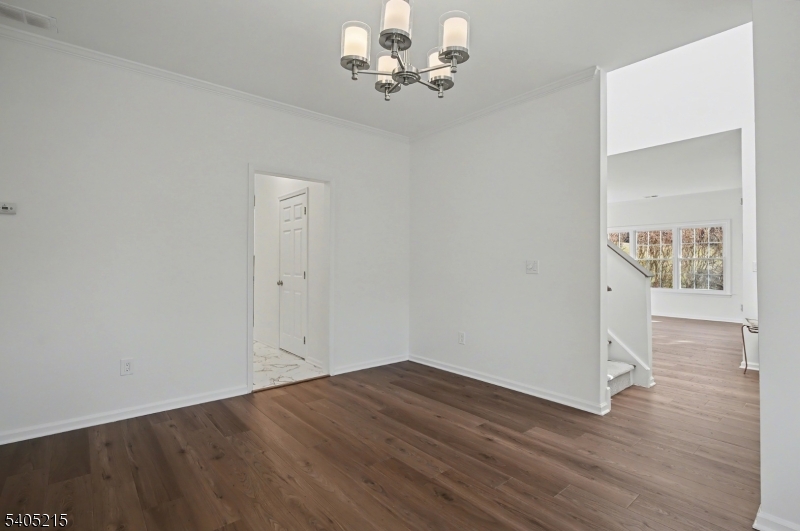 FOUR OAKS/ THE HILLS - Residential