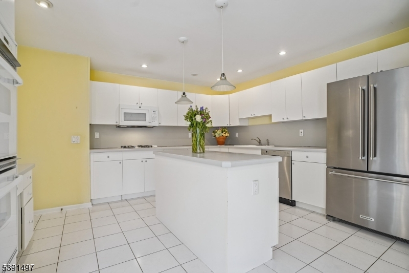 Moore Estate - Residential