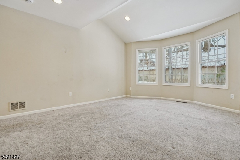 Moore Estate - Residential