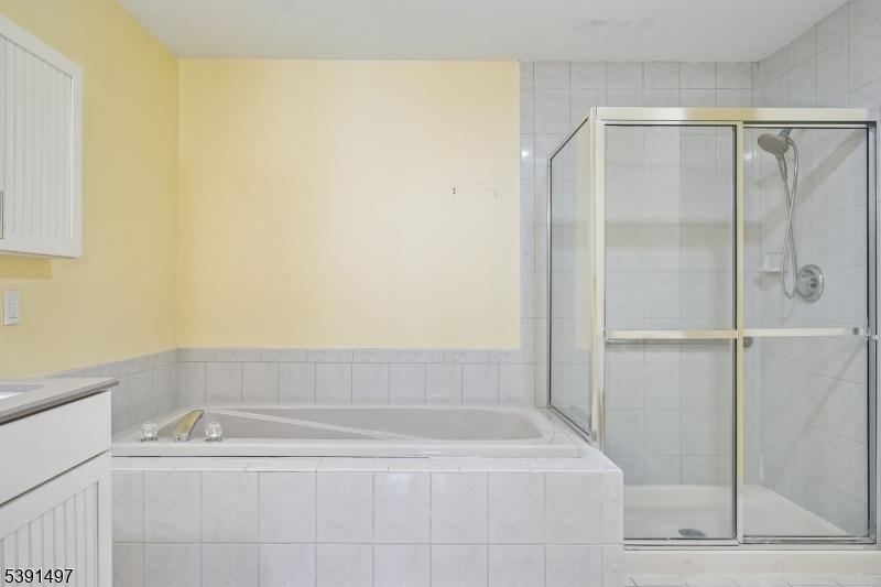 Moore Estate - Residential