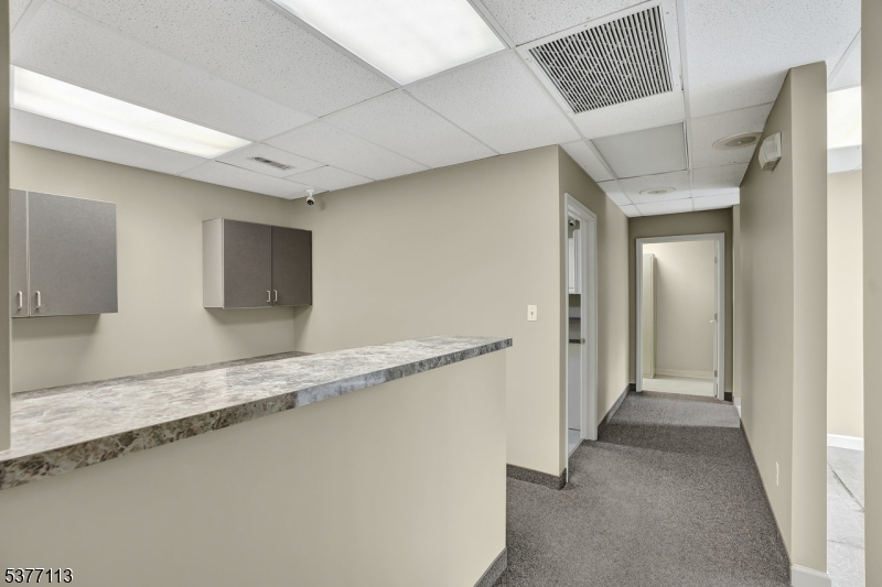 Columbia Commons - Commercial Lease