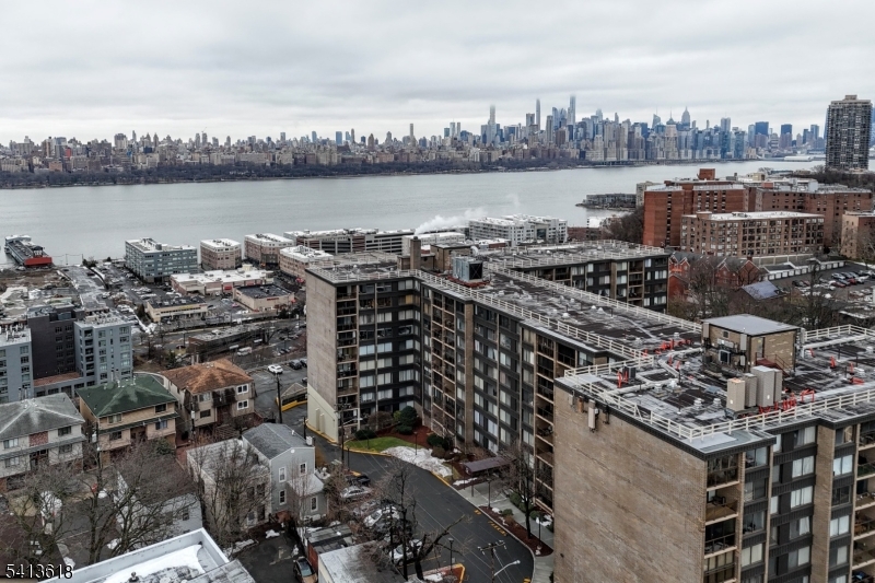 Park Hudson - Residential