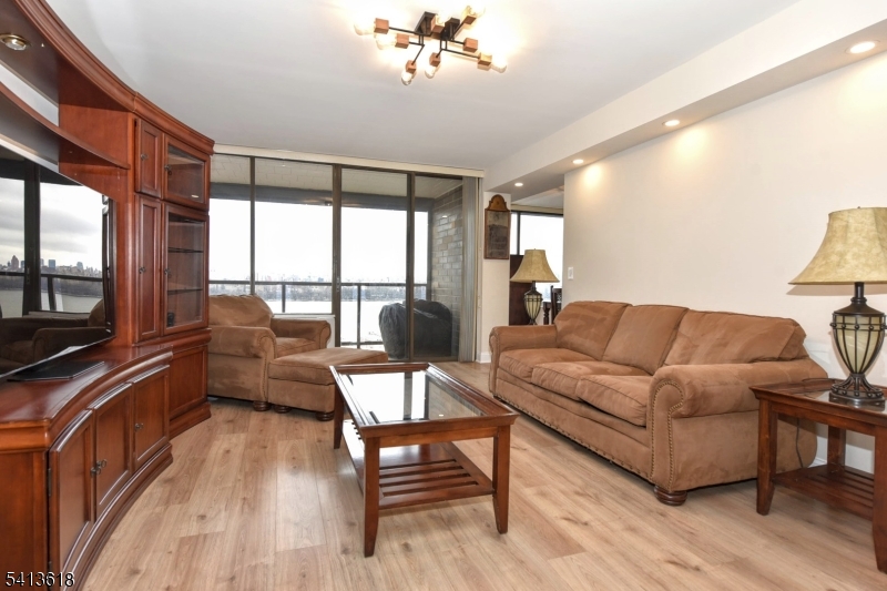 Park Hudson - Residential