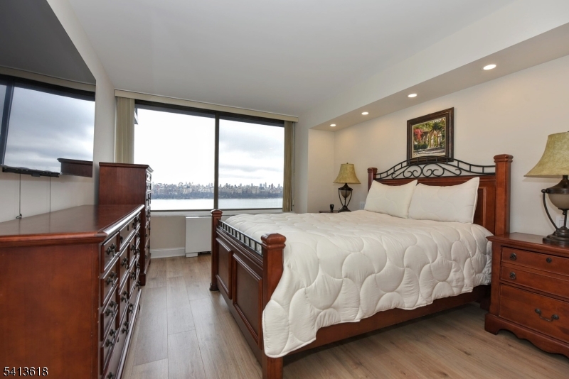 Park Hudson - Residential