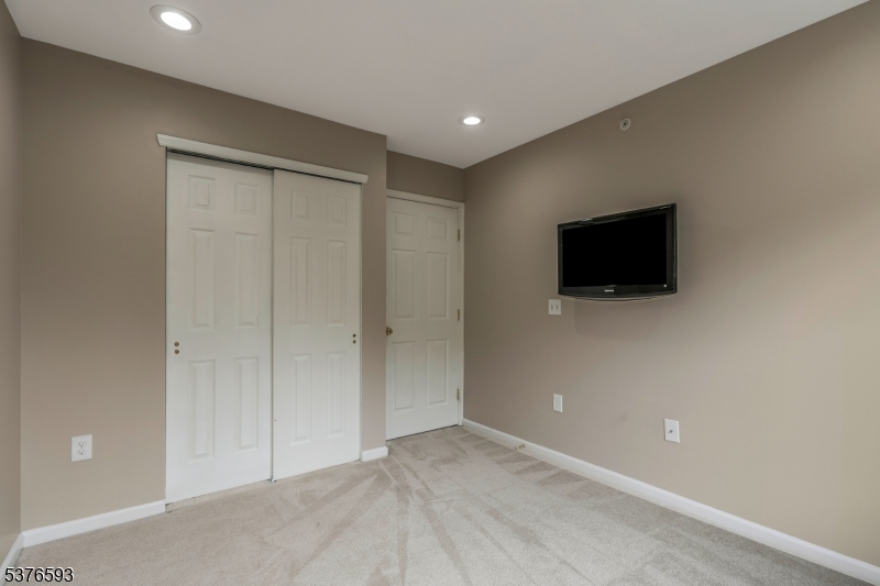 Overlook - Residential