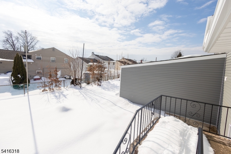 Shorecrest - Residential