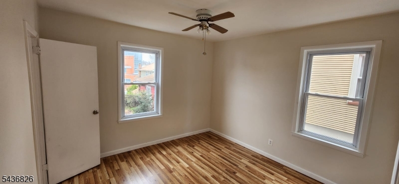 102 Beaumont Pl 1 - Photo 4