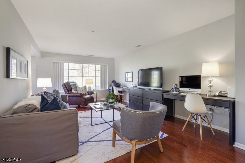 Sutton Woods - Residential