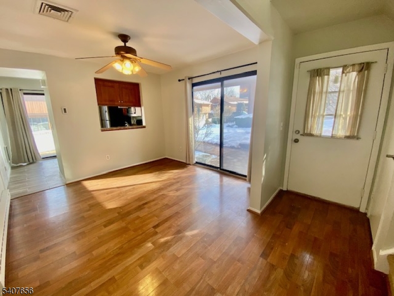 OVERLOOK VILLAGE - Residential