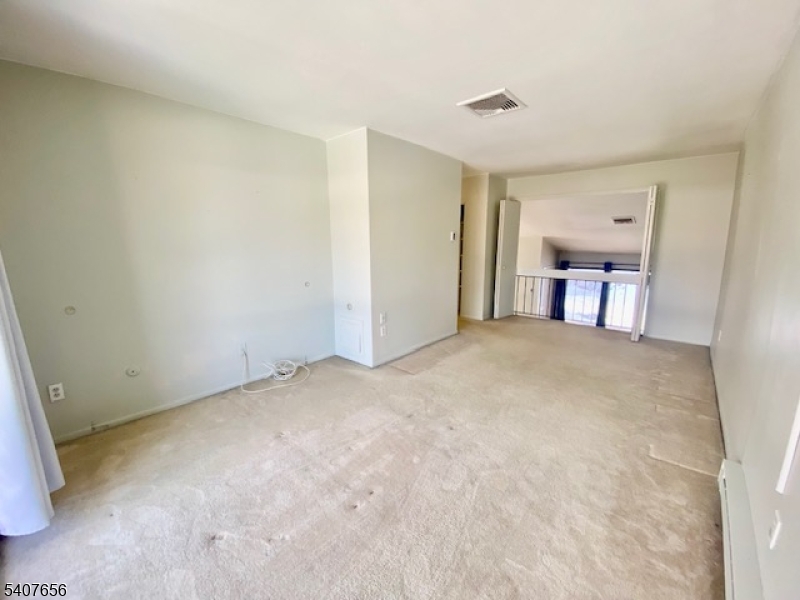 OVERLOOK VILLAGE - Residential